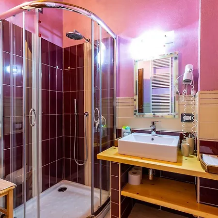 Is Coronas 3* Ìsili