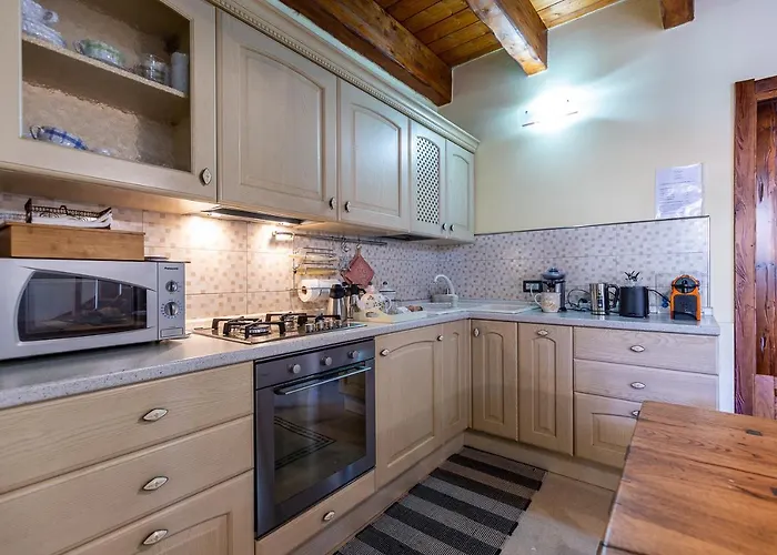 Vendégház Is Coronas Ìsili