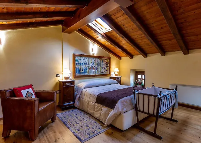 Vendégház Is Coronas Ìsili