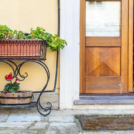 Pensionat Is Coronas Isili